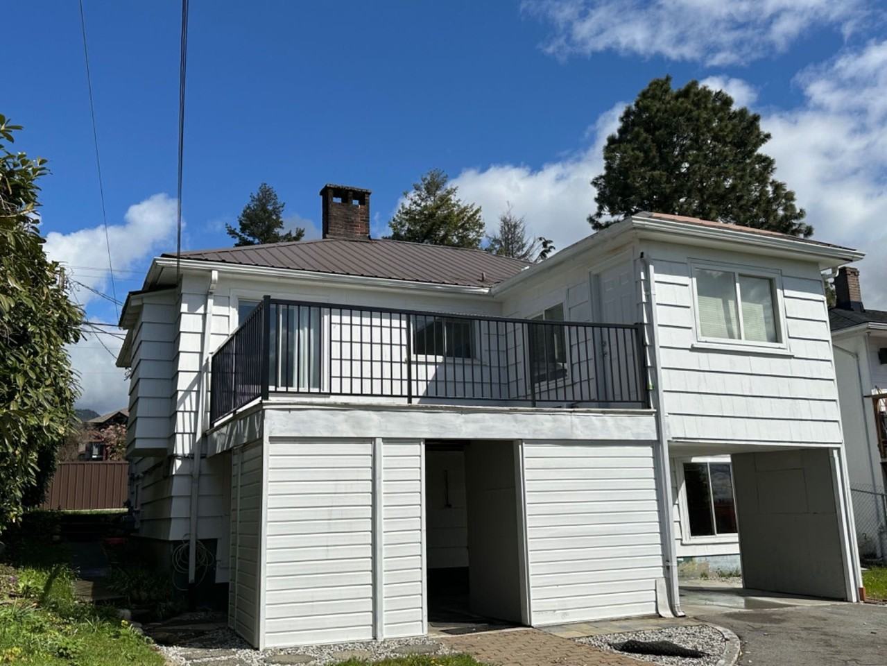 709 East Keith Road - Photo 2 of 24