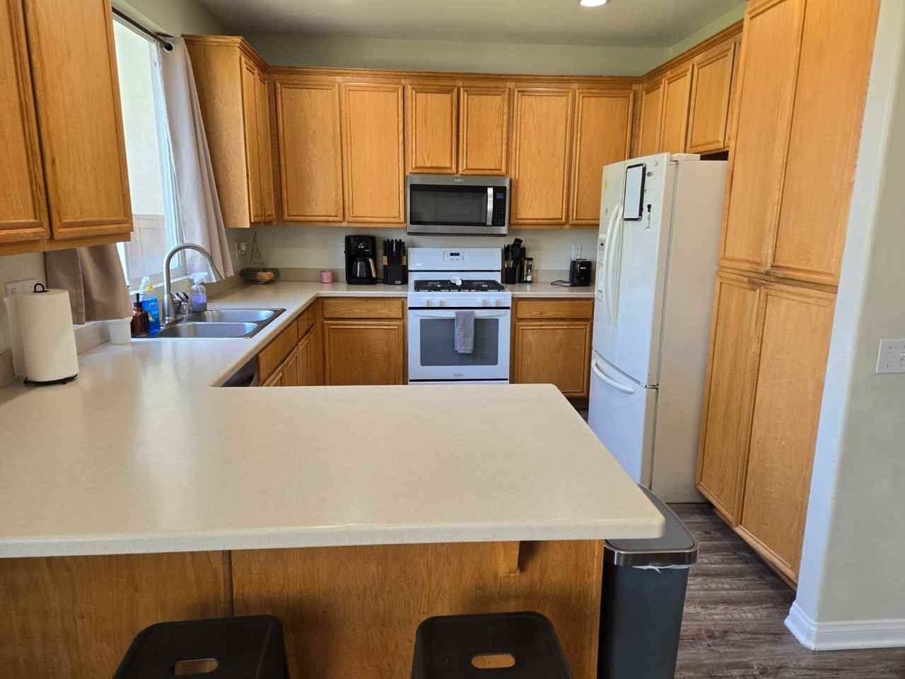 8533 Elliot Ln - Photo 4 of 30