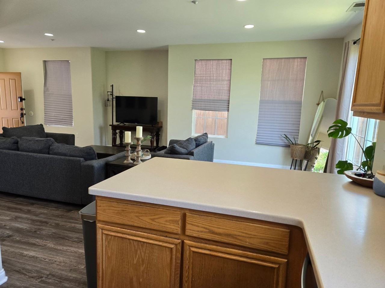 8533 Elliot Ln - Photo 5 of 30