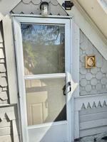 featured image of 600 E Main St