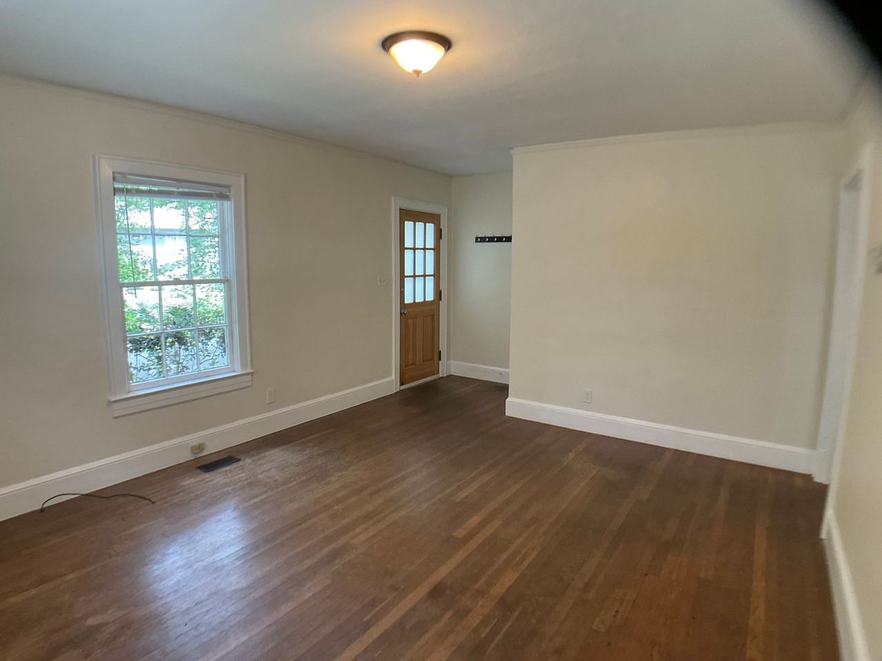 817 Old Pittsboro Rd - Photo 4 of 18