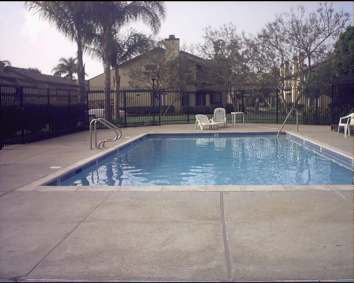 5203 Perkins Rd - Photo 3 of 7