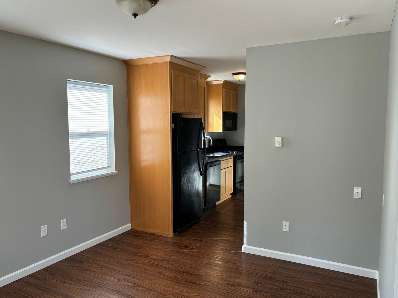 4380 Se Harborton St - Photo 3 of 17