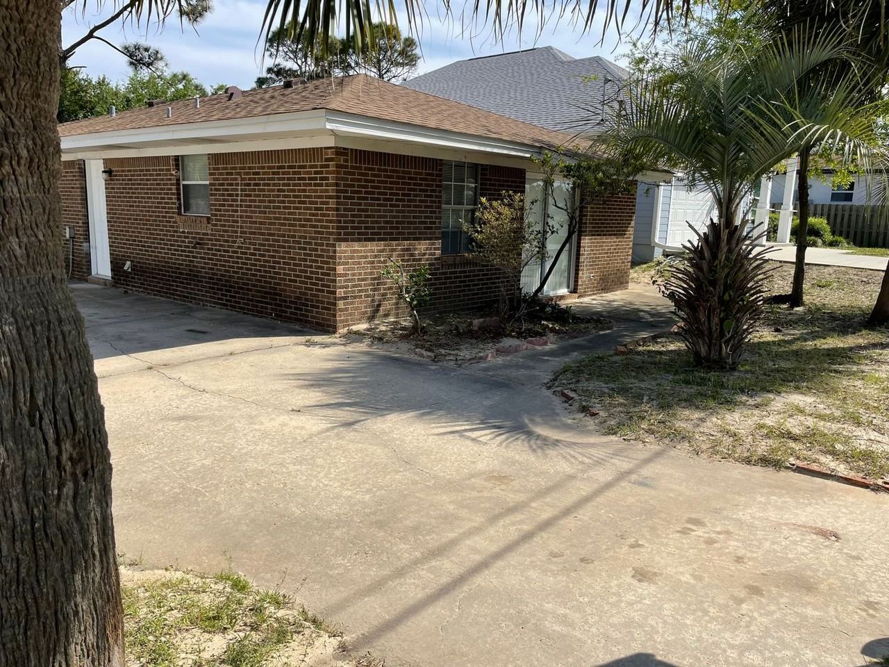 4007 Silver Sands Rd - Photo 2 of 21