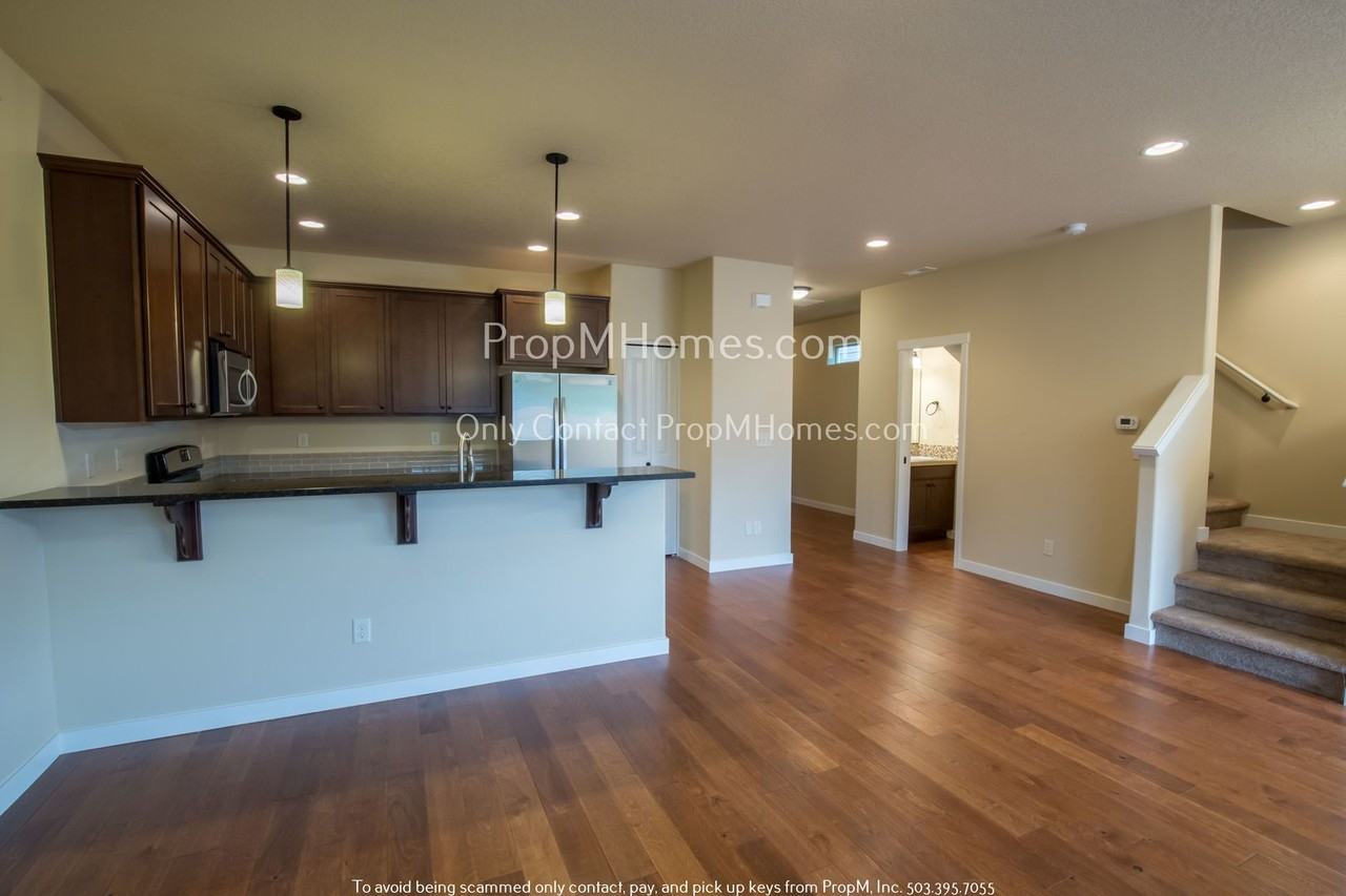 10605 Nw 303rd Pl - Photo 4 of 23