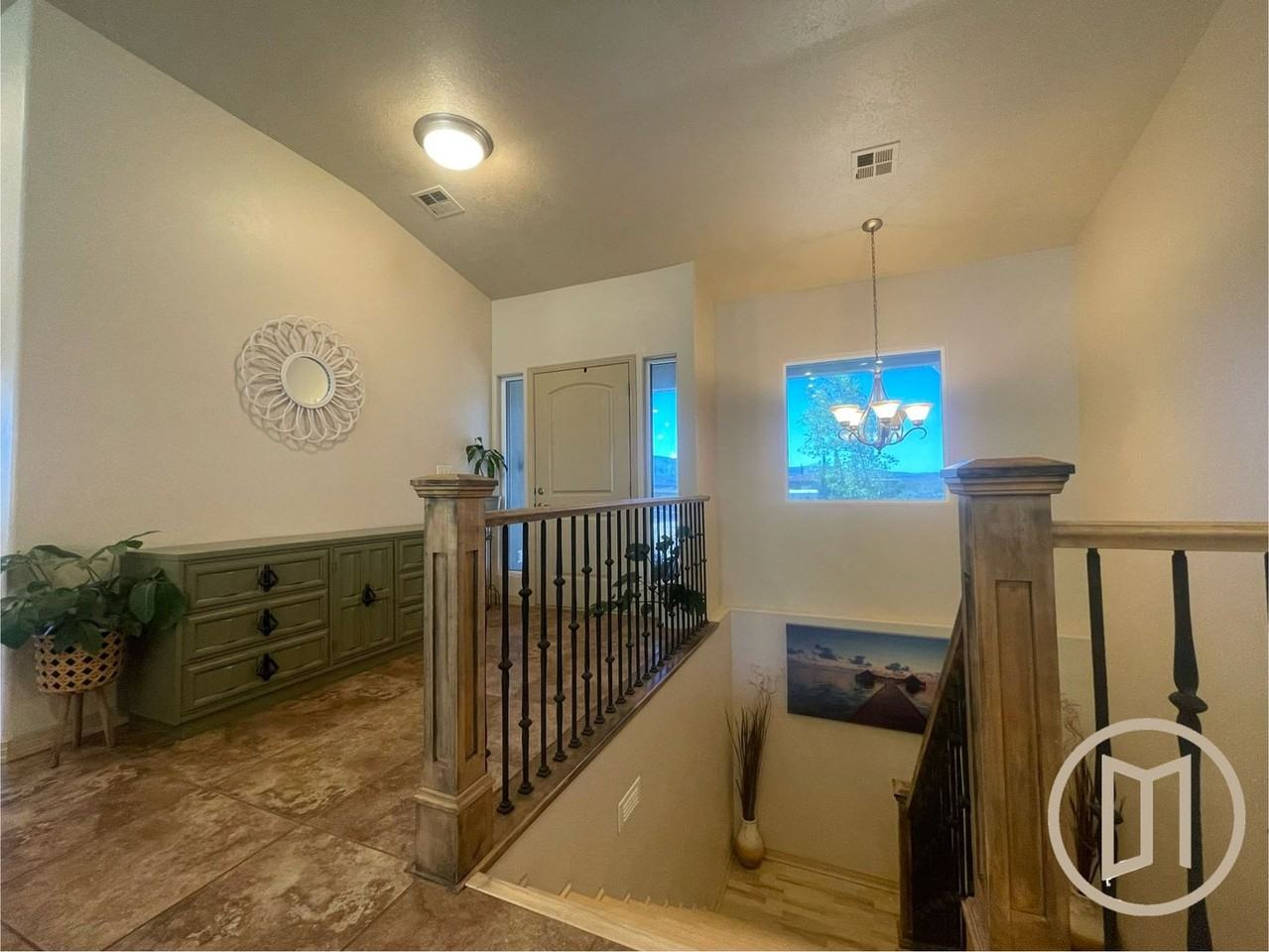 568 N 325 W - Photo 6 of 38