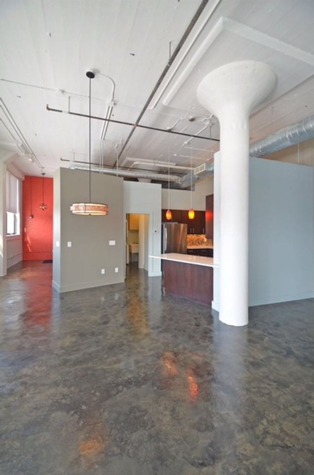 8205 Franklin Blvd - Photo 5 of 19