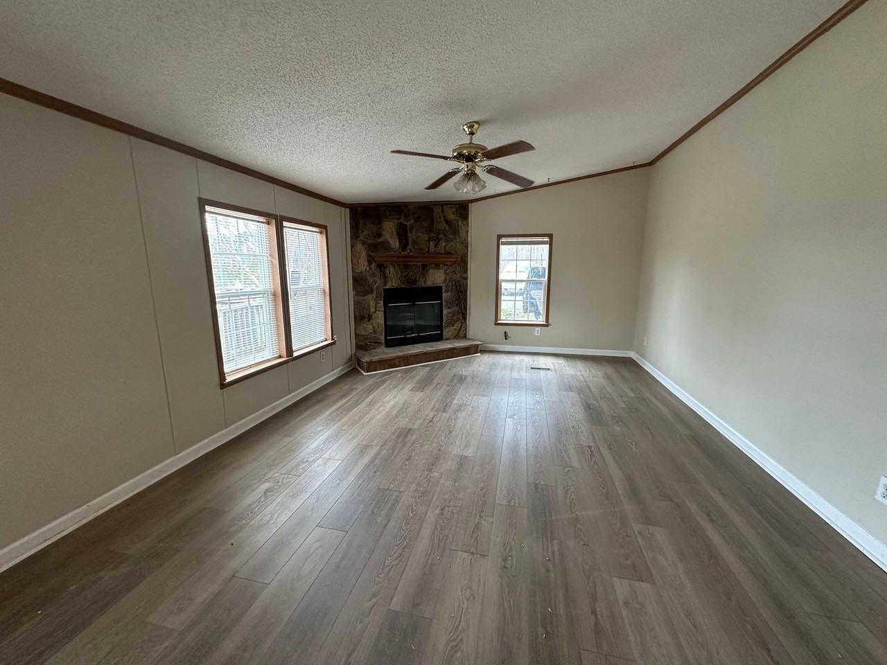 349 Theta Mill Rd - Photo 2 of 20