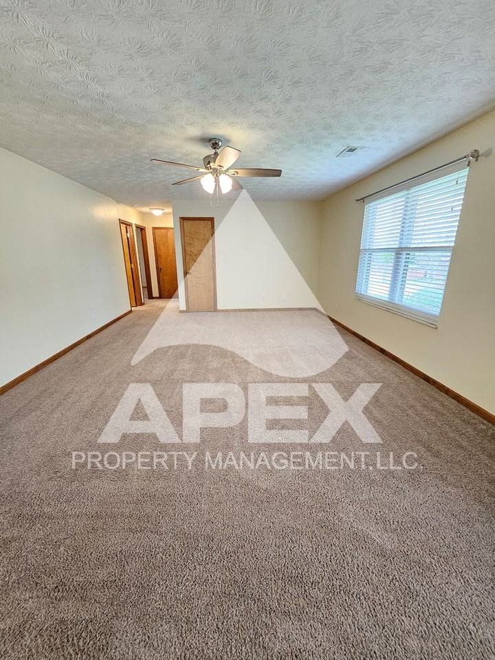 7265 Palermo Rd - Photo 6 of 29