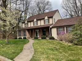 featured image of 1541 Woodhaven Dr