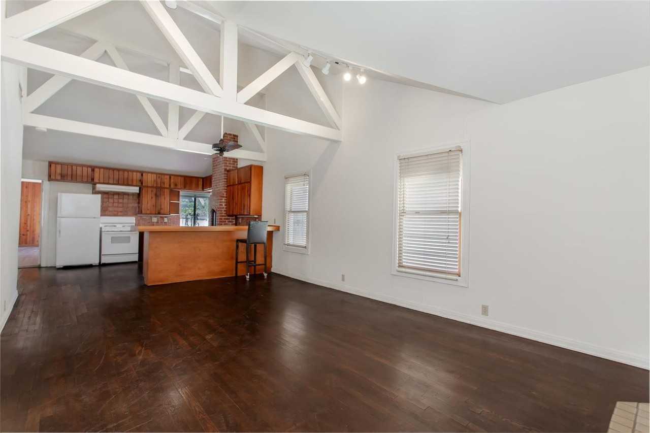9025 San Fernando Way - Photo 2 of 30