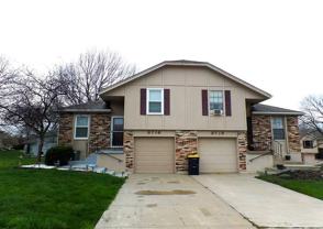 8716 N Chatham Ave - Photo 1 of 1