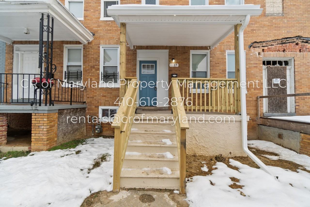 17 N Abington Ave - Photo 2 of 21