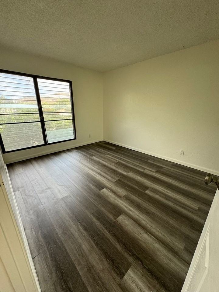 87-118 Helelua St #B204 - Photo 2 of 5