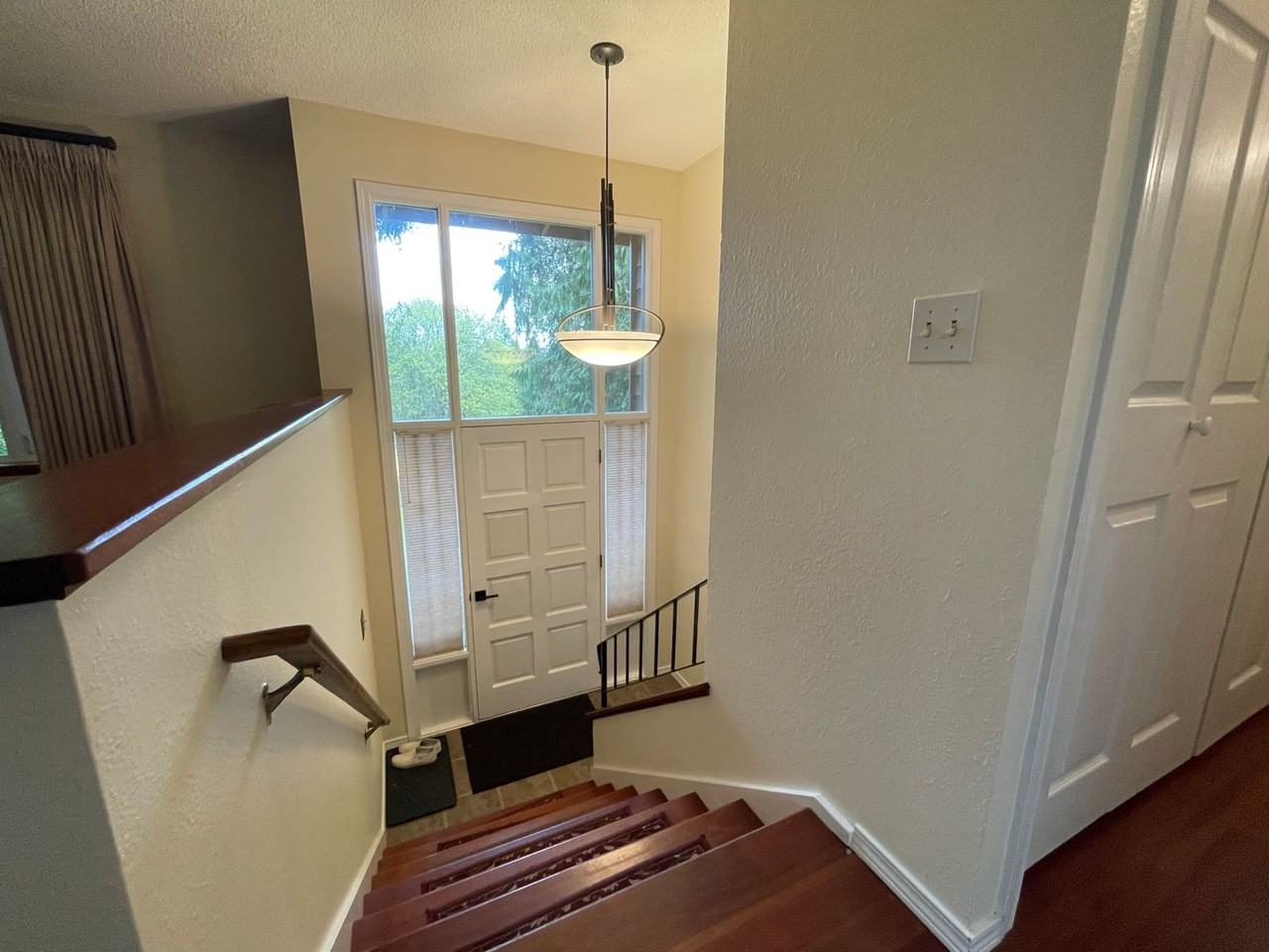 10800 Lathrop Ln Nw - Photo 4 of 43