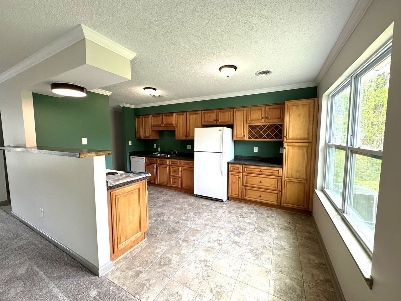 833 Mill River Rd - Photo 6 of 23