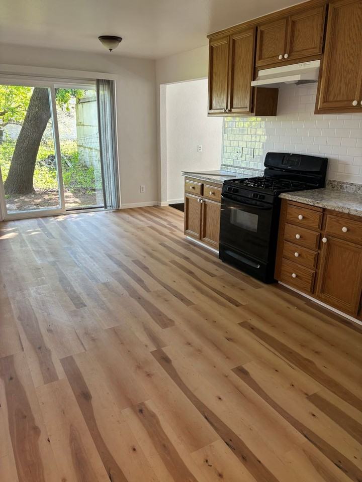 408 Norman St - Photo 3 of 6