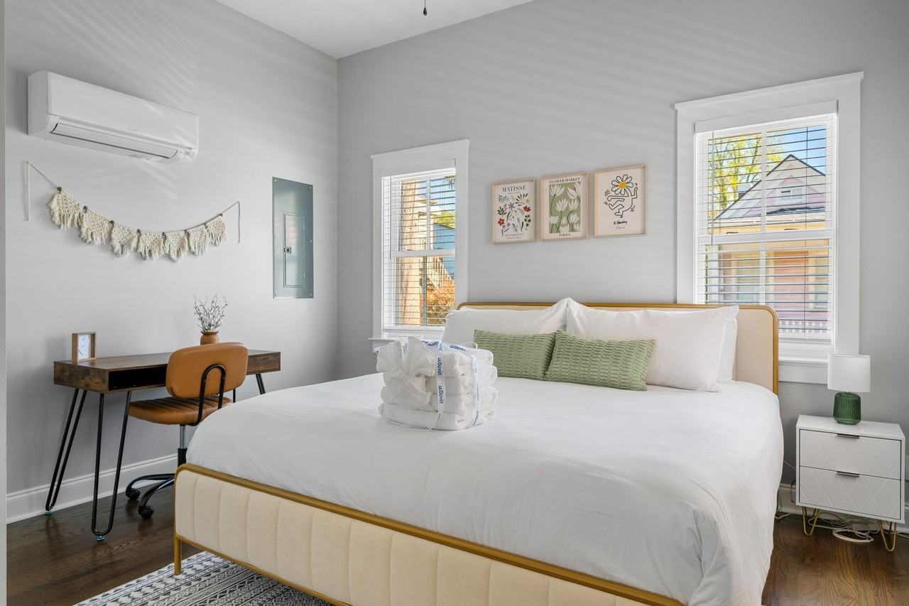 23 H Street - Photo 2 of 27