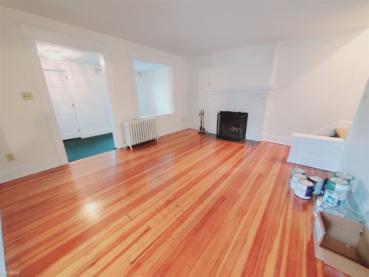 760 Hope St - Photo 2 of 12