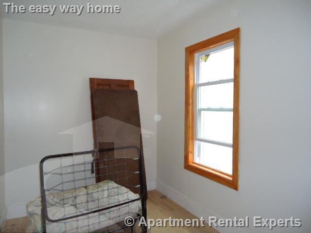 14 Clark St #2 - Photo 4 of 22
