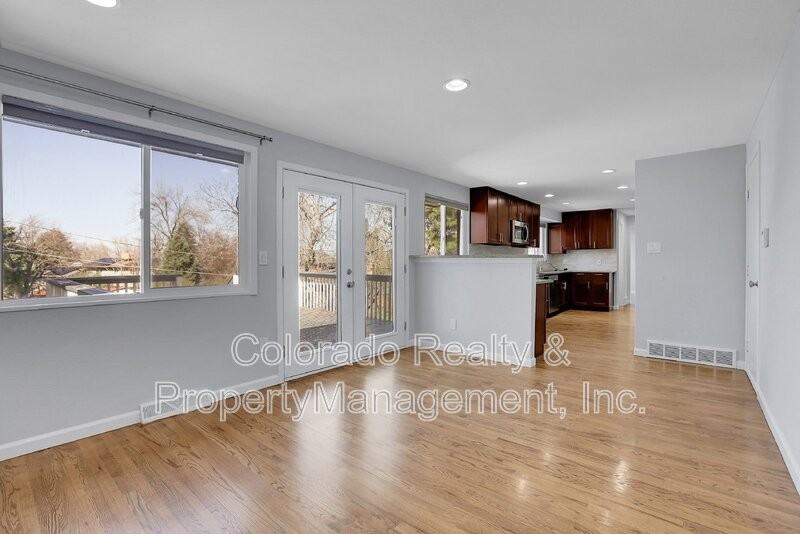 8615 E Dartmouth Ave - Photo 3 of 50