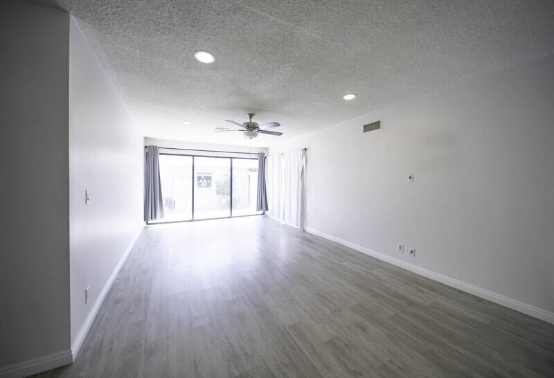 118 E Shady Grove Dr - Photo 6 of 13