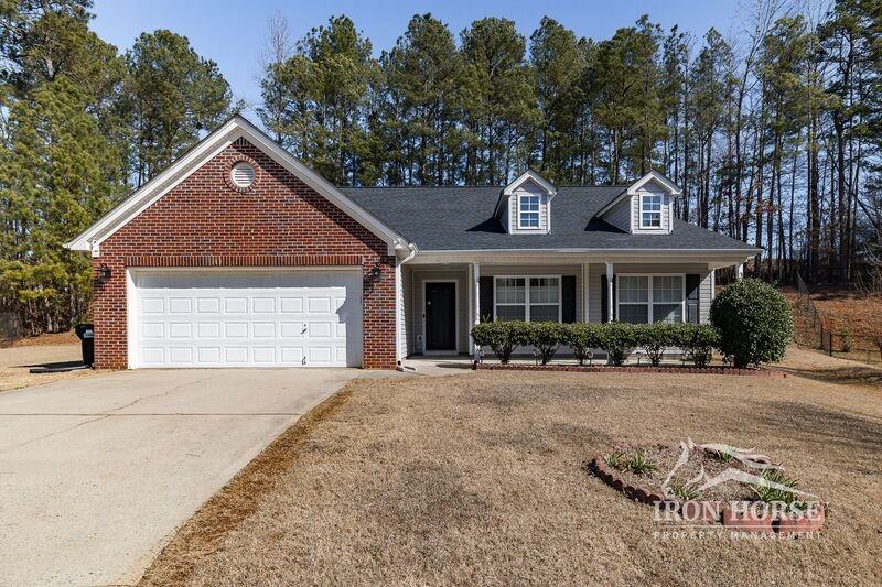 112 Mint Pl - Photo 2 of 24