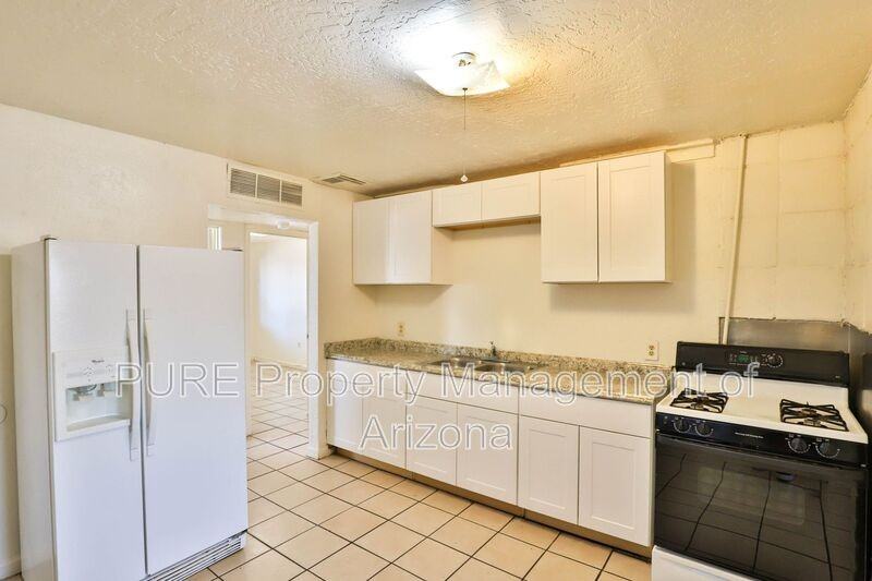 730 W Cocopah St #B - Photo 5 of 22