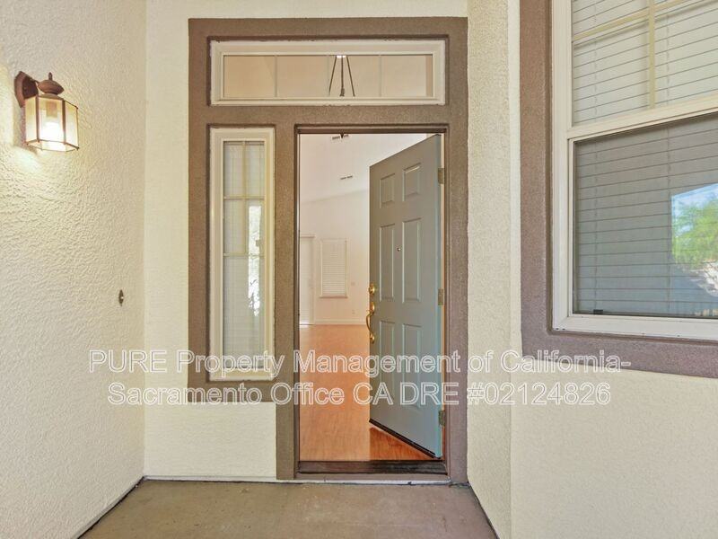 1732 Bamboo St - Photo 2 of 40