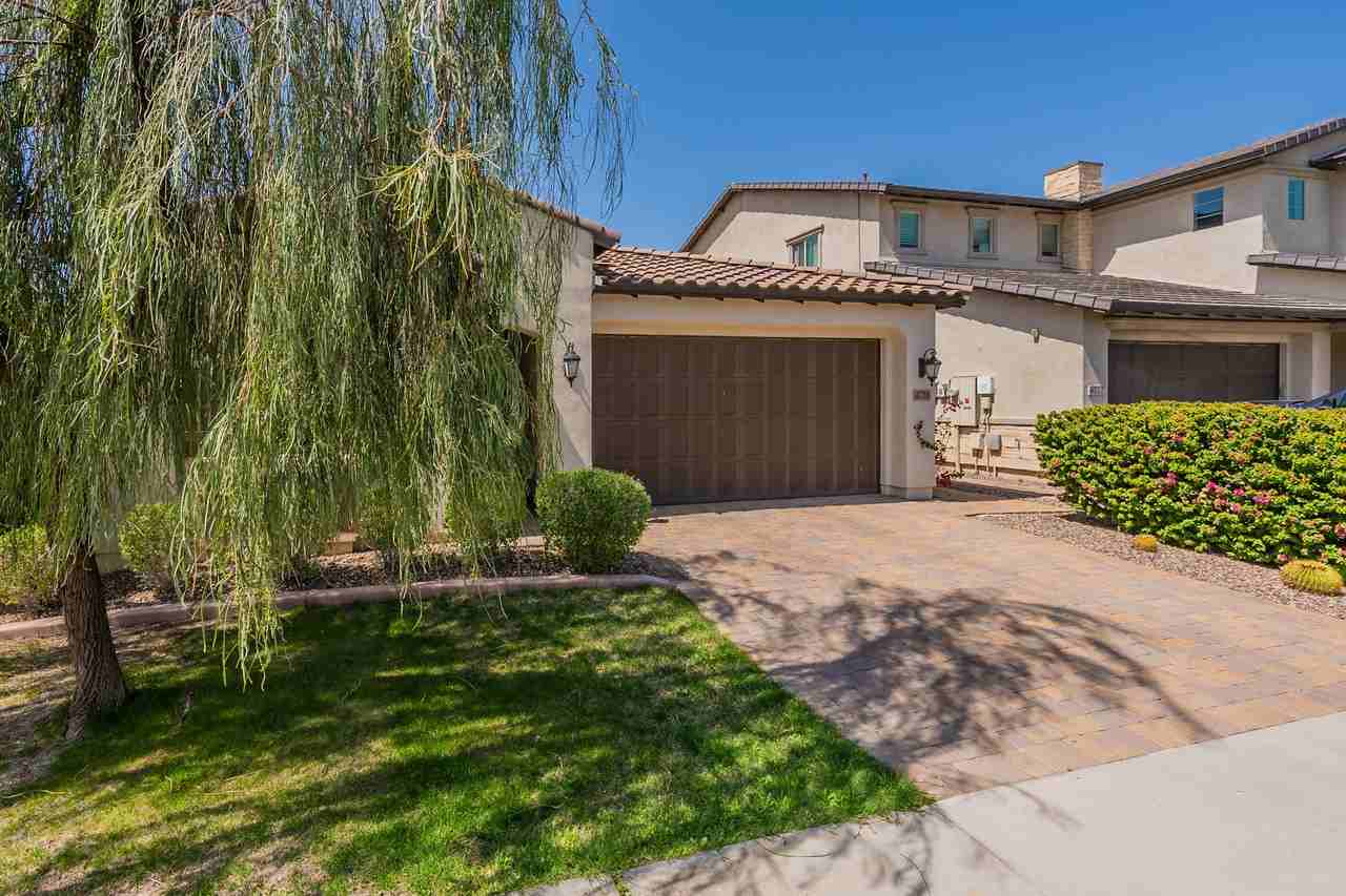 4726 S Curie Way - Photo 2 of 37