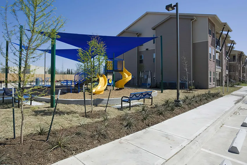 AveCDC Terrace II - Photo 6 of 7