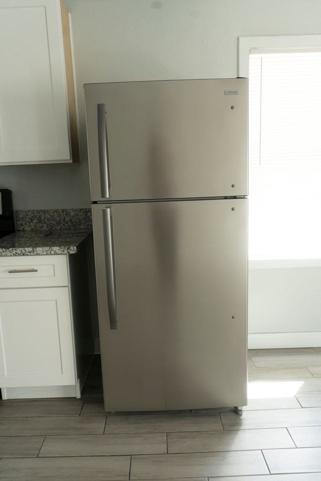 150 E Utah Ave - Photo 6 of 14