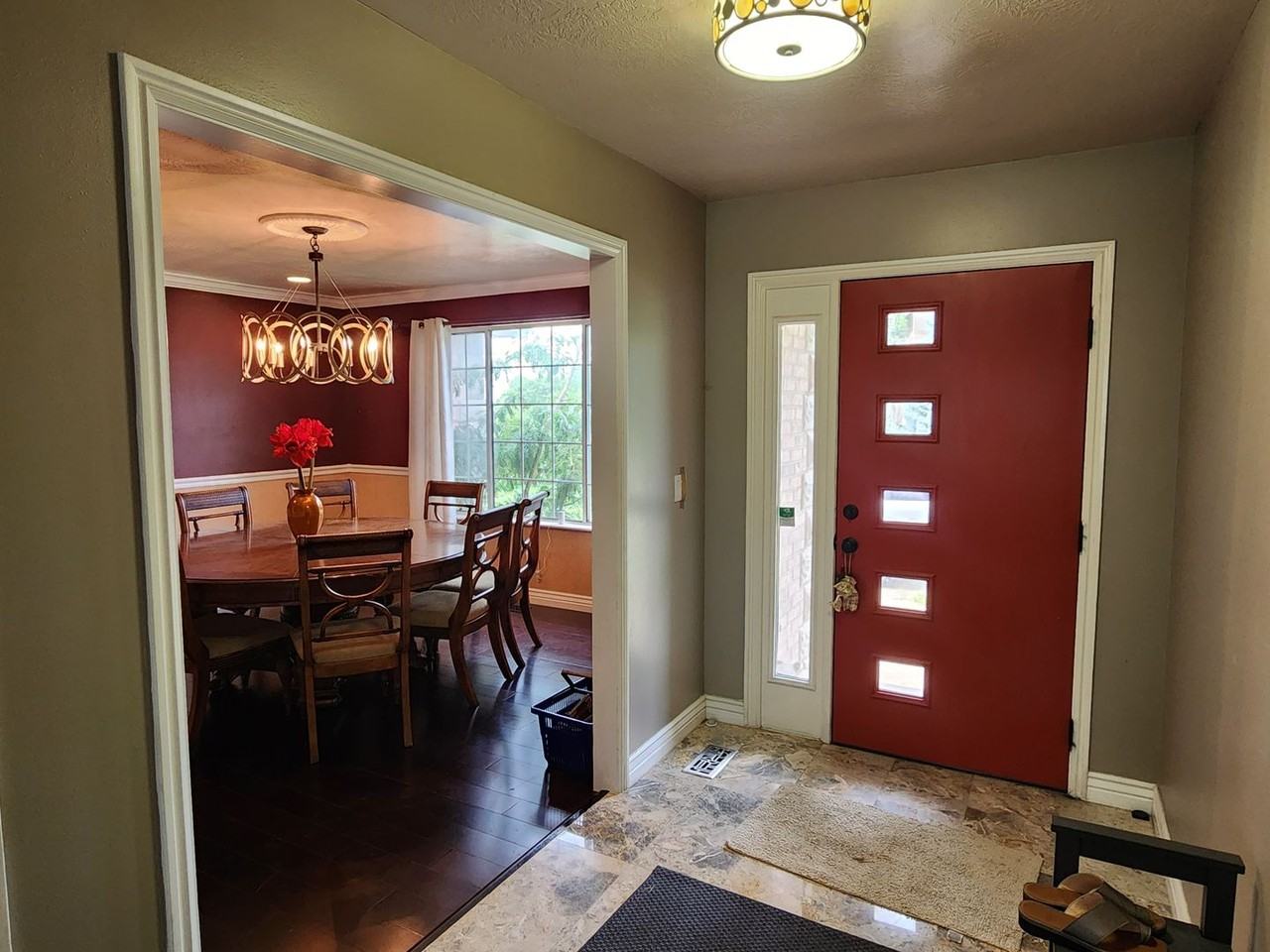 399 International Way - Photo 2 of 34
