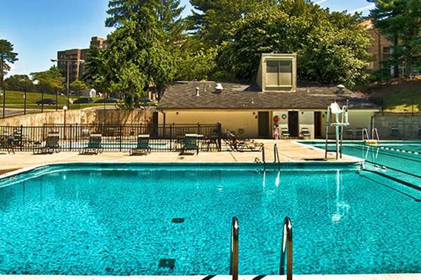 Walker House - Photo 2 of 10