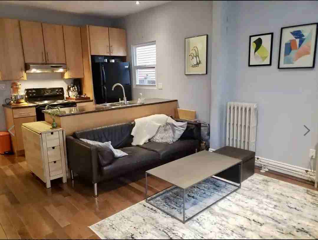 77 Homewood Ave - Photo 3 of 11