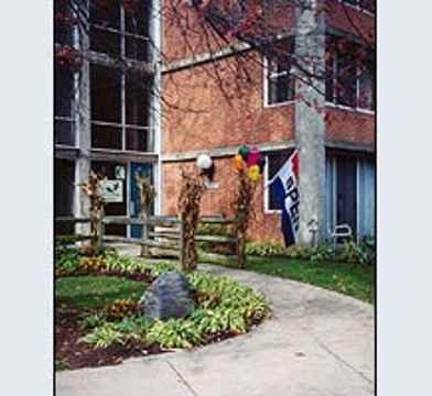 Garden Oaks 345 S 16th St Lebanon Pa 17042 Apartment For