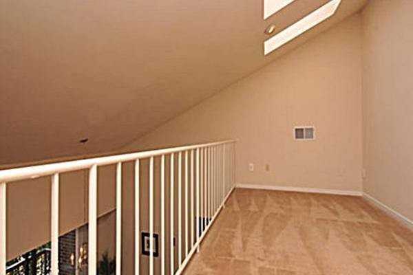 Winterthur Apartments - Photo 2 of 11