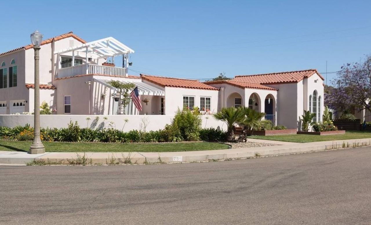 205 Palm Court Dr, Santa Maria, CA 93454 5 Bedroom House for 3,995