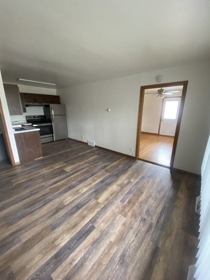 1033 West Fiedler Lane #1 - Photo 2 of 7