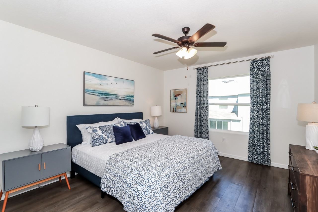 11828 Stoneport Pl - Photo 7 of 38