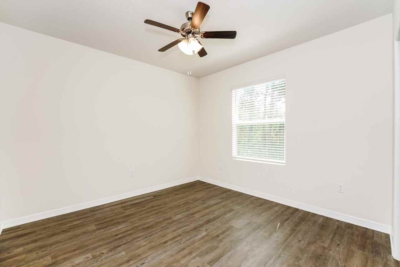 62 East Grande Road - Photo 7 of 36