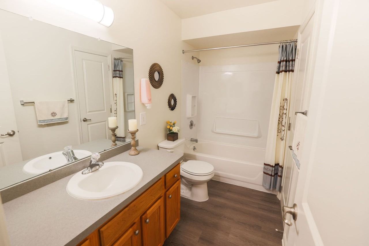 RYANS RUN APARTMENTS - Photo 5 of 48