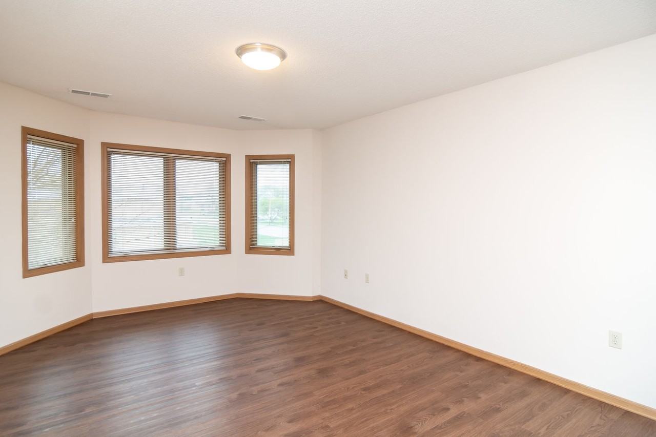 Salem Village Apartments - Photo 2 of 12