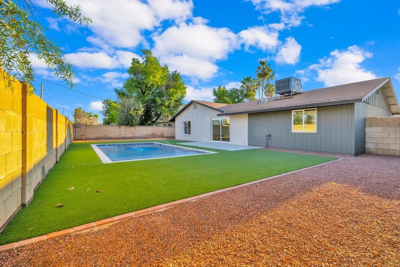 3822 S Dorsey Ln - Photo 6 of 50