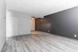 featured image of 1515 College Way