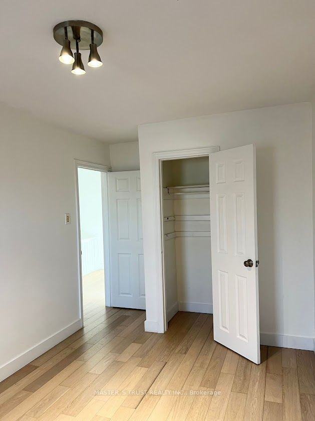 33 Marsh Road #None - Photo 3 of 6