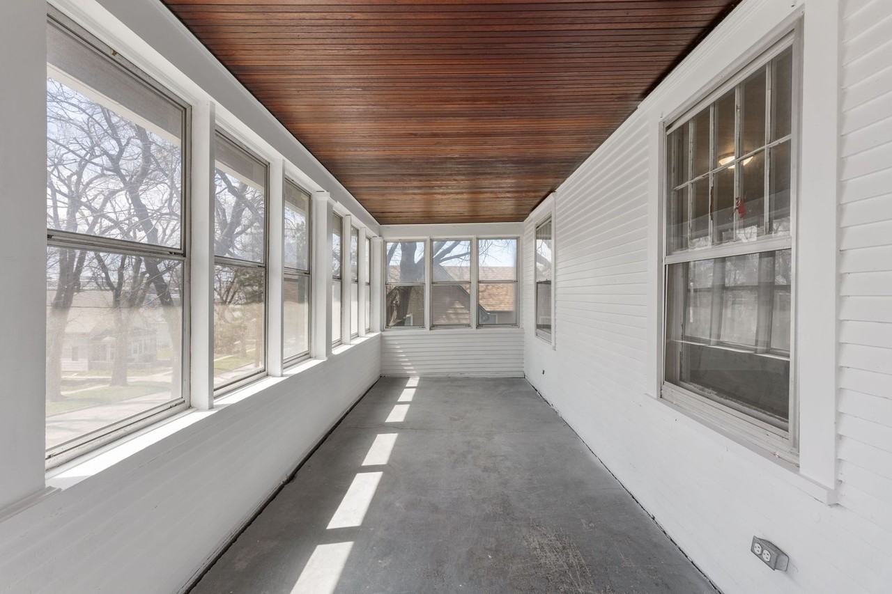 216 12th Avenue - Photo 3 of 25