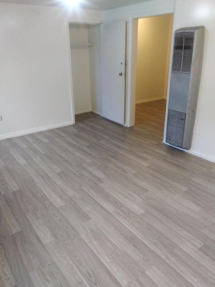 203 N Pennsylvania St. - Photo 3 of 10