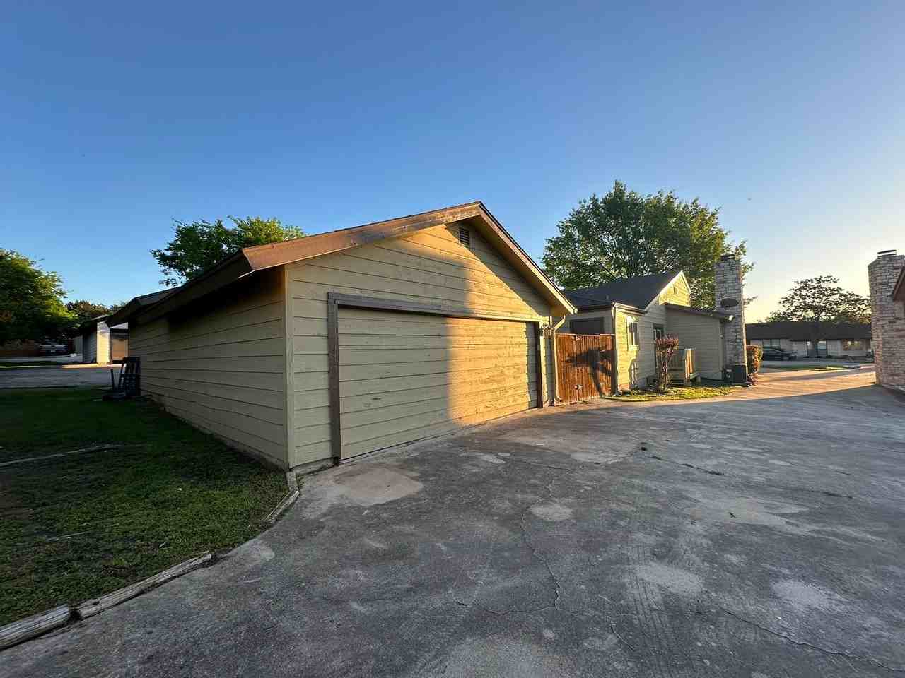 Ernest Properties 2 (295 Mooring Cir) - Photo 7 of 49