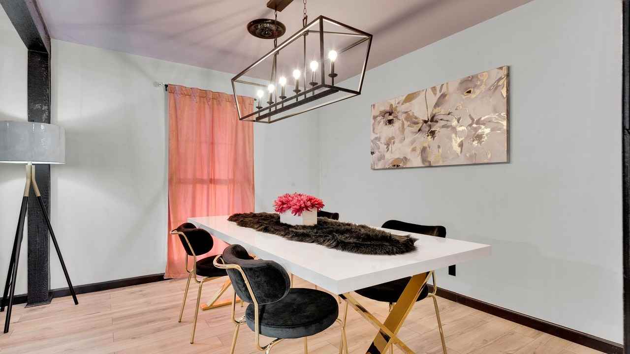 1107 Osage St - Photo 2 of 27